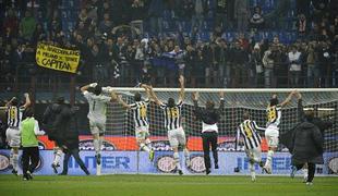 Juventus raste, kaos pri Interju