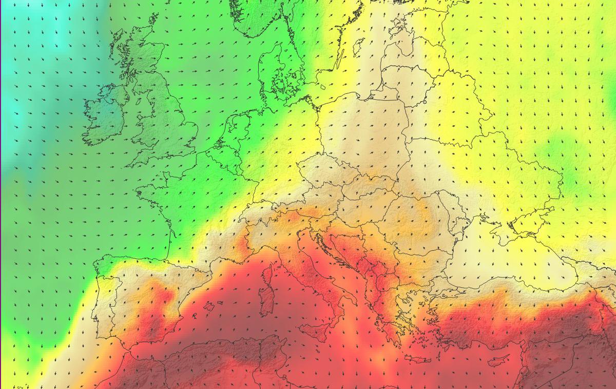 Vročinski val | Zaradi vročine je Arso za jugozahod in jugovzhod države ter osrednjo Slovenijo razglasili oranžni alarm. | Foto Arso / Facebook