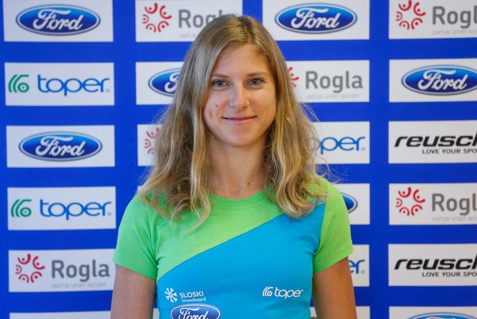 Najboljša slovenska deskarka navdušila v Italiji