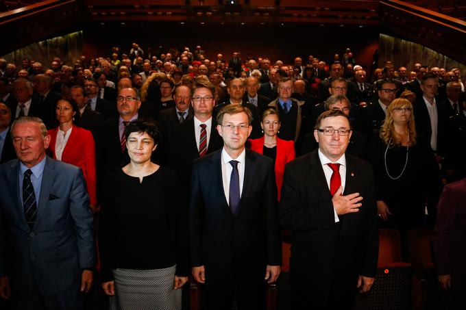 "Danes je želja, da svojo državo okrepimo na zemljevidu konkurenčnih in razvitih držav." | Foto: STA ,