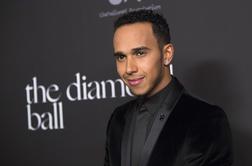Lewis Hamilton za las prehitel nemškega vratarja, Tina Maze 15.