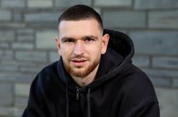 Slovenec obnorel Otok, diši po novem rekordu!