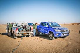 Toyota hilux Namibia - vožnja po sipinah - fotogalerija