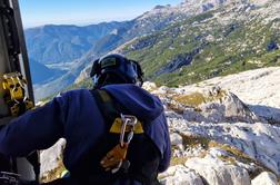 Na Bovškem se je smrtno ponesrečil 40-letni "base jump" padalec