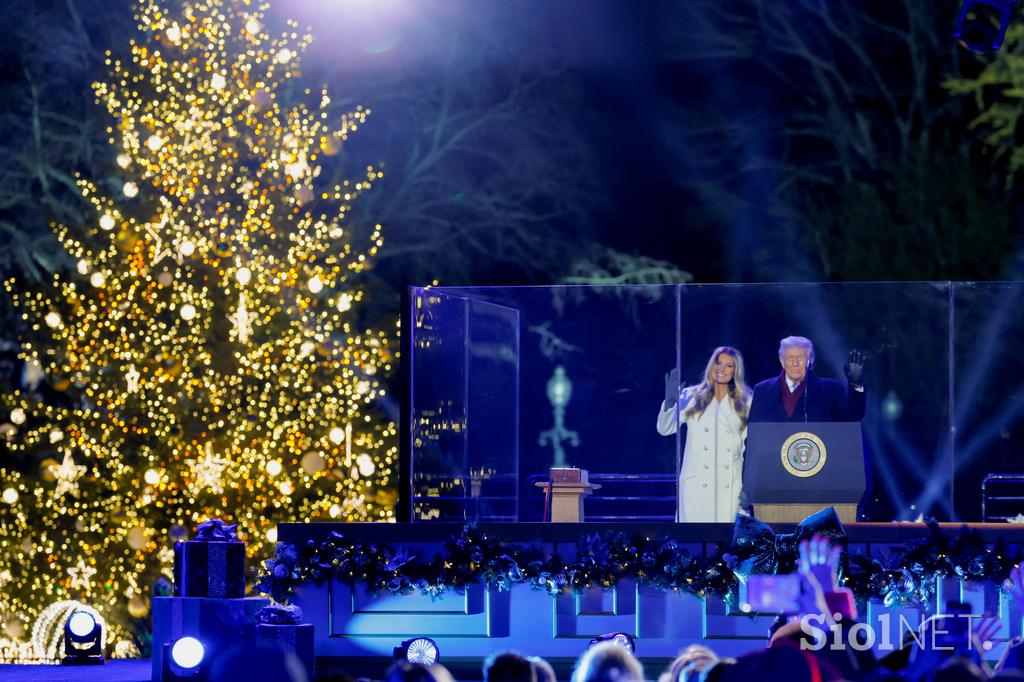 Donald Trump, Melania Trump, prižig lučk