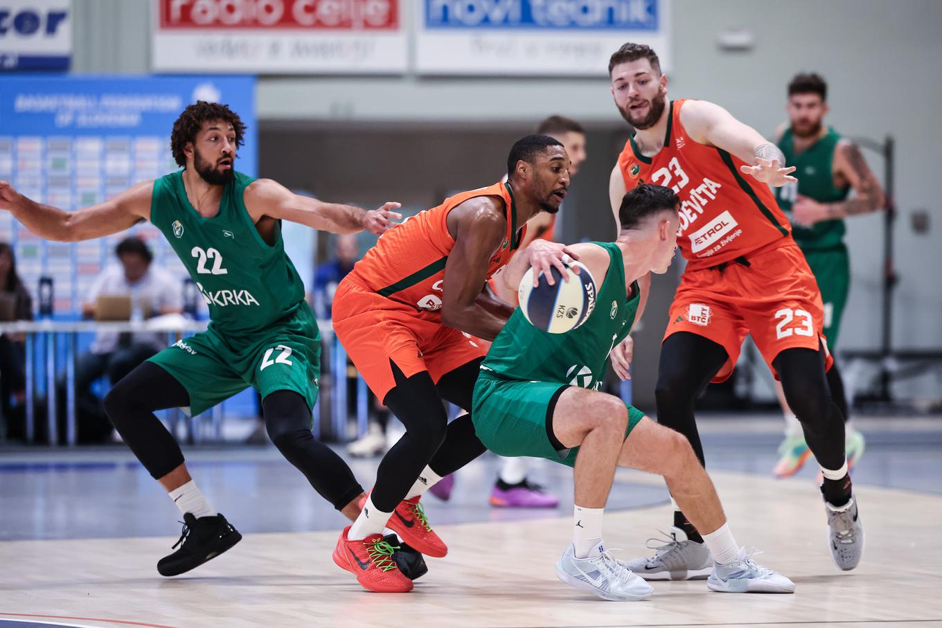 Cedevita Olimpija: KK Krka, supertaça | Foto: www.alesfevzer.com