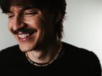 Jon VItezič, pevec, glasbenik
