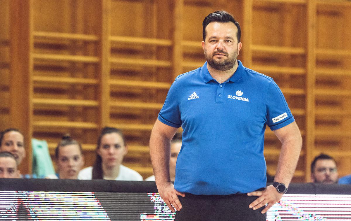 Damir Grgić | Selektor Damir Grgić je objavil imena 12 košarkaric, ki bodo nastopile na evropskem prvenstvu v Srbiji. | Foto Matic Ritonja/Sportida