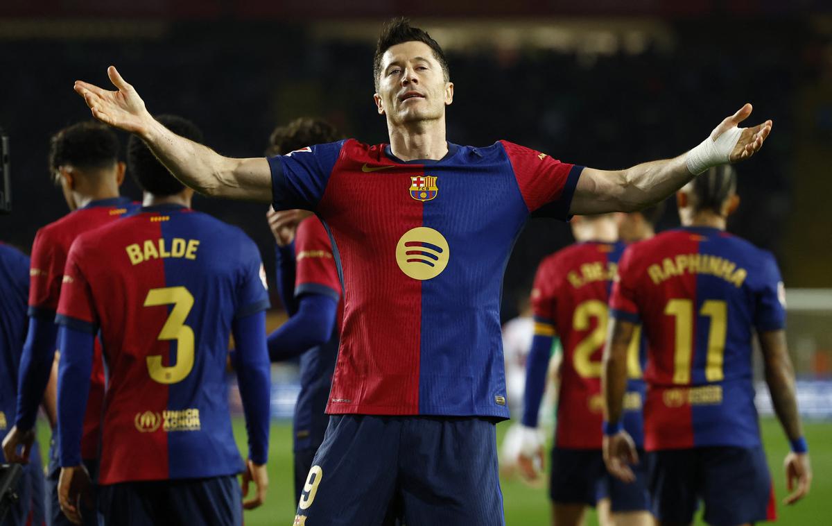 FC Barcelona Robert Lewandowski | Robert Lewandowski je v 24. krogu la lige dosegel svoj 20. gol sezone. | Foto Reuters