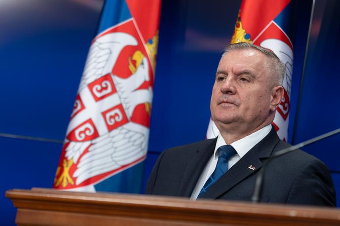 Radovan Višković | Radovan Višković je na današnji novinarski konferenci napovedal, da bo izvoljena nova vlada. | Foto Reuters