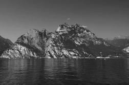 Tragedija v Italiji: Slovenec umrl na gori pri Gardskem jezeru