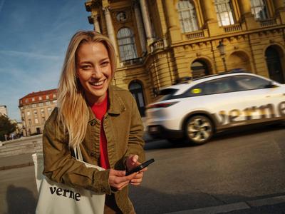 So Hrvati prehiteli Teslo? Zagrebške ulice že gostijo komercialne robotaksije.