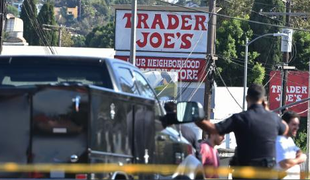 Napadalec v Los Angelesu zajel 40 talcev, umrla je ena oseba