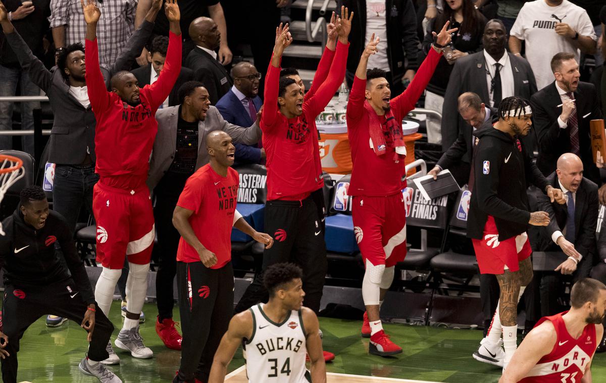 Golden State Toronto | Veselje košarkarjev Toronta po zelo pomembni zmagi nad Milwaukeejem | Foto Reuters