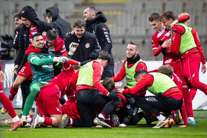 Maribor Aluminij | Nogometaši Aluminija so zlahka preskočili tretjeligaško pokalno oviro. | Foto Jure Banfi