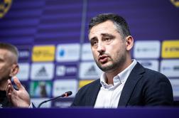 "Namesto da bi zahteval ukrepe, se je odločil, da odide"