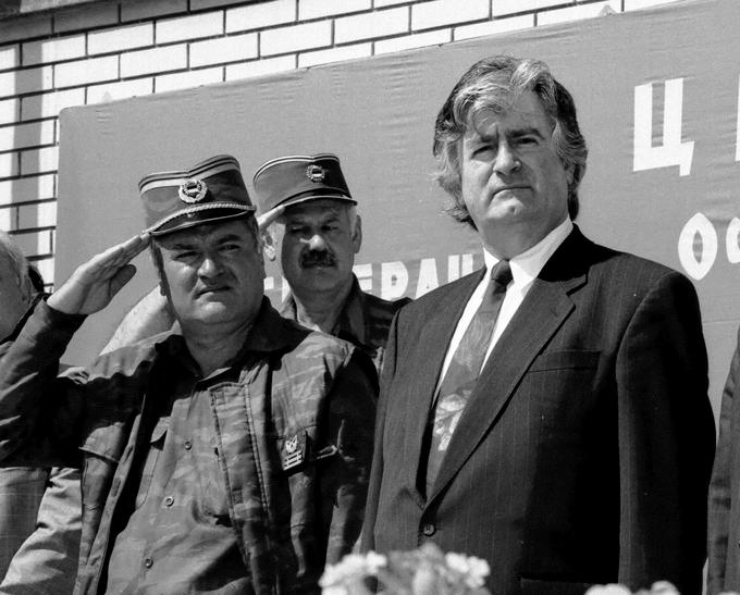 Karadžić je sicer najvišji politik, ki mu je haaško sodišče, ki je po 24 letih decembra 2017 končalo delo, izreklo sodbo, potem ko je bivši srbski predsednik Slobodan Milošević umrl še pred koncem sojenja leta 2006. | Foto: Reuters