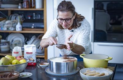 Popolna jesenska sladica: recept za tiramisu s hruškami #video