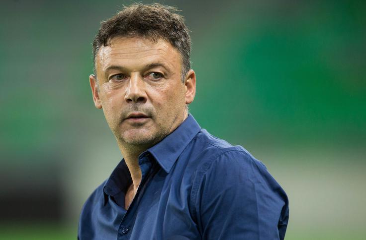 "Vsako tekmo želimo dobiti. Enkrat izgubimo, drugič zmagamo. Treba je poudariti, da smo bili boljši. Imeli smo več priložnosti od Olimpije, ki je izjemno kakovostna ekipa in bo še naprej v boju za prvaka," se je največje zmage, odkar je trener slovenskega prvoligaškega kluba, veselil Srb Slobodan Krčmarević. | Foto: Vid Ponikvar
