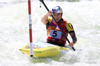 Slovenci v kvalifikacijah s polovičnim uspehom, Kauzer z najboljšo popotnico