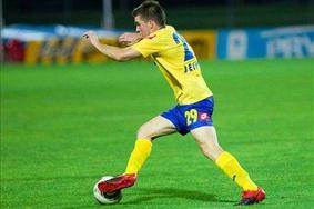 Genoa z mamljivo ponudbo osvojila Jeleniča