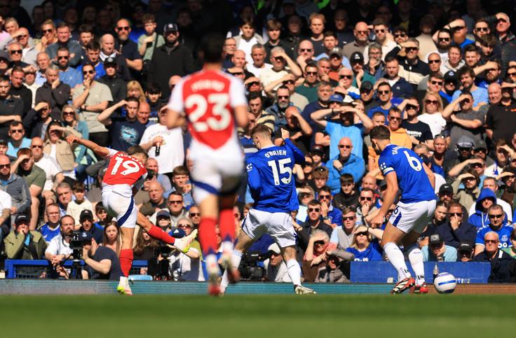 Arsenal Everton Leandro Trossard | Foto: Reuters