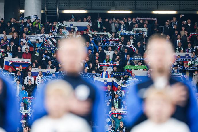 Slovenska nogometna reprezentanca | Slovenska nogometna reprezentanca ima opravka s tretjo najdaljšo strelsko sušo v kvalifikacijah za velika tekmovanja. Do neslavnega absolutnega rekorda ji manjka le še 96 minut. | Foto Aleš Fevžer