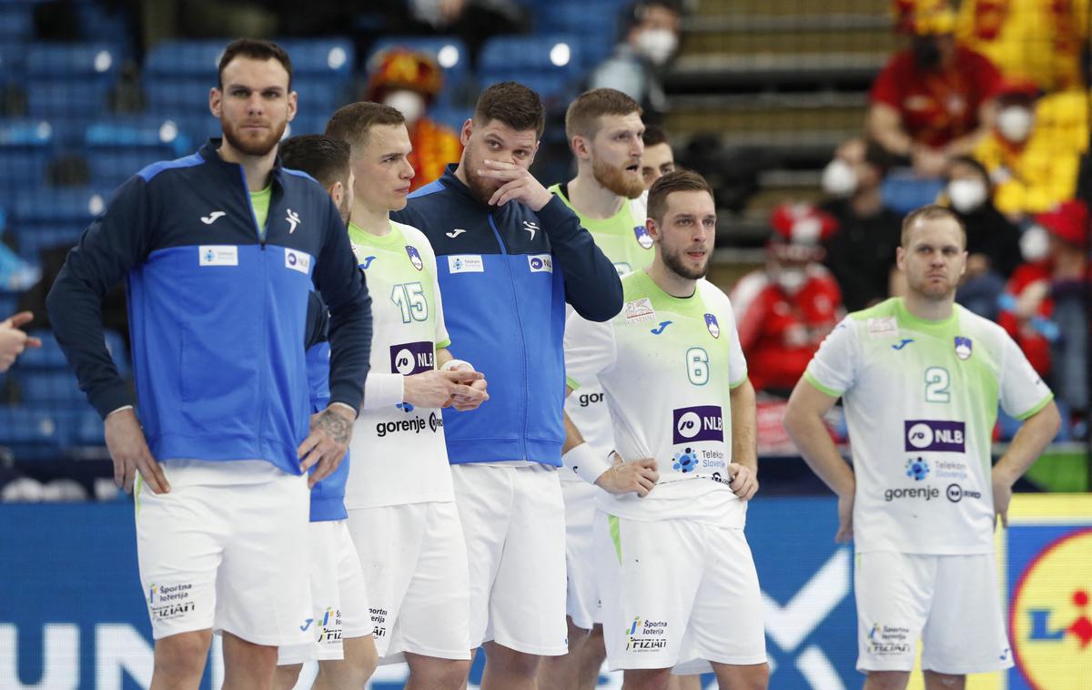 slovenska rokometna reprezentanca : Črna gora EP | Slovenski rokometaši so evropsko prvenstvo končali že po prvem delu. | Foto Reuters