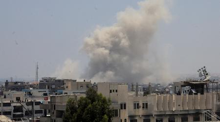 Blizu centra za razdeljevanje pomoči v Gazi ubiti številni Palestinci