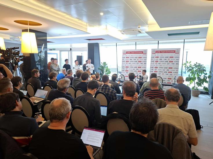 Novinarska konferenca Tadeja Pogačarja. | Foto: Alenka Teran Košir