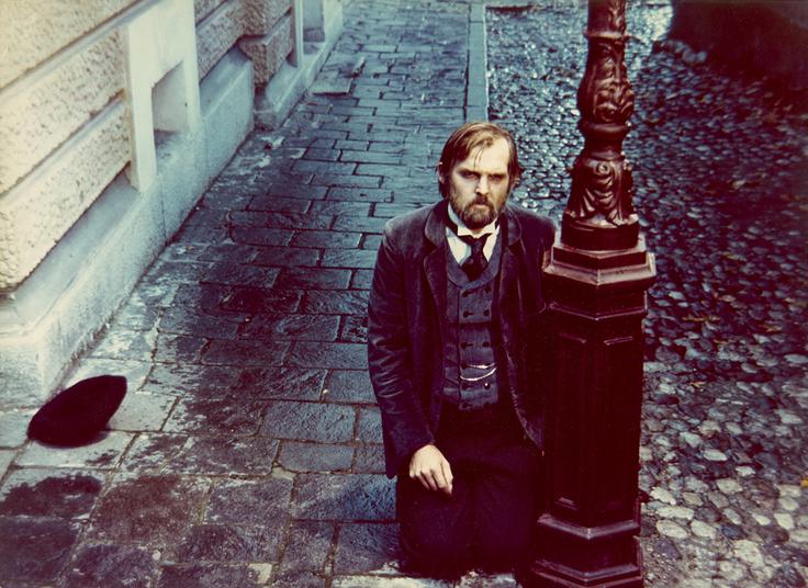 Iz filma Idealist, režija Igor Pretnar, 1976 | Foto: Slovenska kinoteka