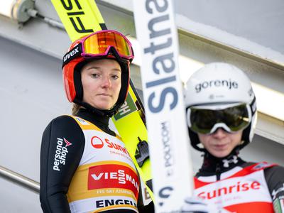 Katharina Schmid napovedala slovo od smučarskih skokov