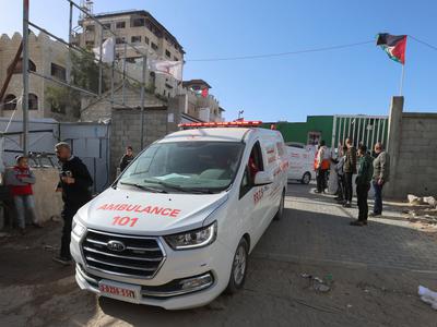 Prehod Rafa prvi dan po odprtju prečkala zgolj peščica ljudi