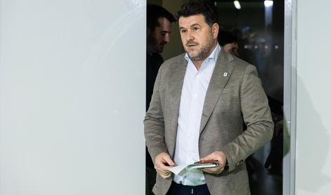 Sindikat Spins kazensko ovadil direktorja NK Olimpije