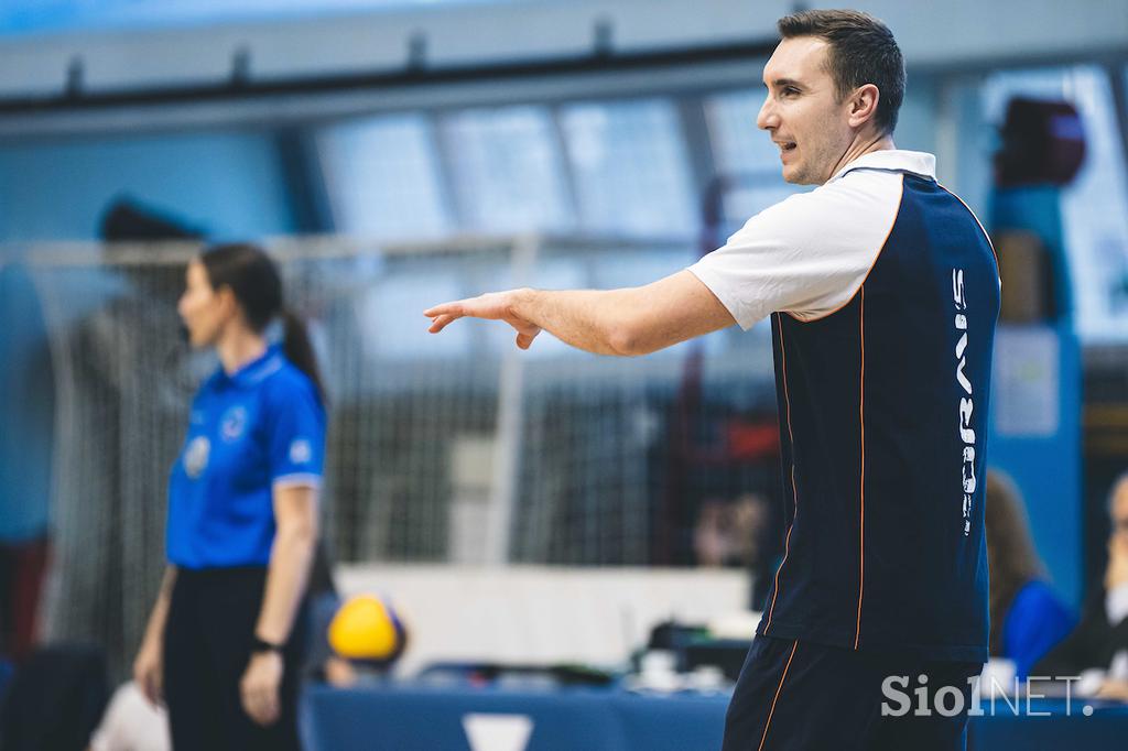 Calcit Volley : Formis, polfinale državnega prvenstva