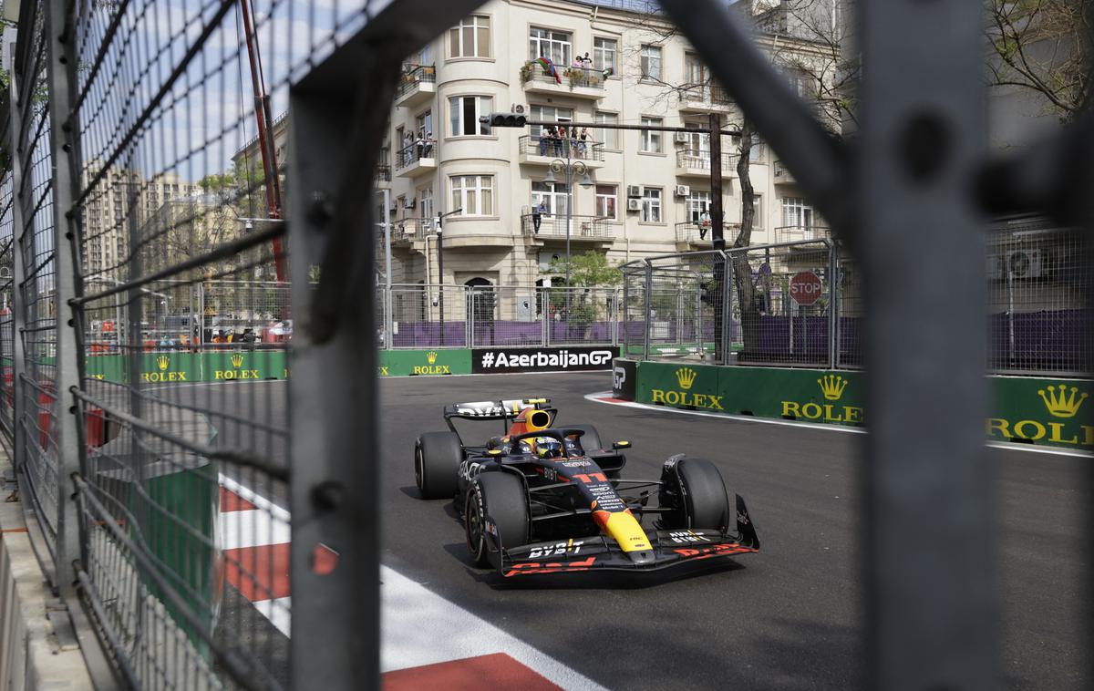 Baku Sergio Perez Red Bull | V soboto je Leclerc zadržal za sabo Verstappna, v nedeljo bo naloga težja. | Foto Reuters