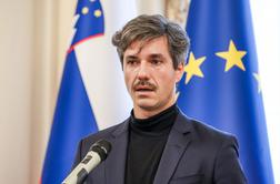 Mesec o Janši: Zanimivo, da si je tako hitro premislil #video