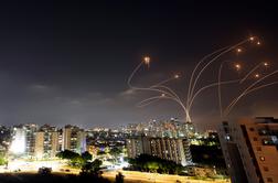 Izraelska letala nad Hamasova skladišča orožja