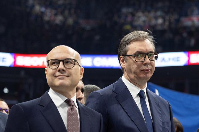 Srbskega predsednika Aleksandra Vučića ima izraelski premier Benjamin Netanjahu za pravega prijatelja Izraela. Na fotografiji levo je Vučićev tesni sodelavec, srbski premier Miloš Vučević. | Foto: Reuters