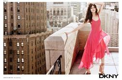 Ashley Greene za pomladno DKNY