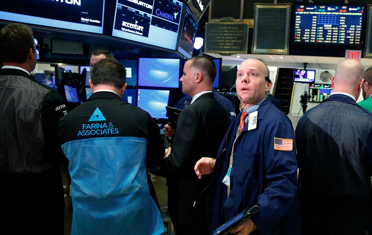 Newyorška borza je obarvana rdeče. | Foto Reuters