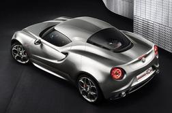 Prestižna nagrada za študijo alfe romeo 4C