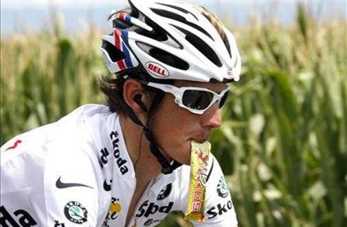Andy Schleck zaradi padca ob Vuelto