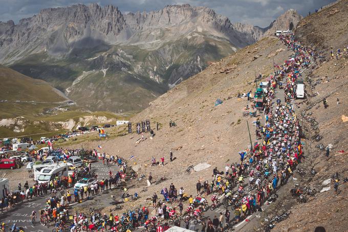 Danes bodo kolesarji na Touru kar dvakrat plezali na impozantni osamelec sredi Provanse, Mont Ventoux. | Foto: Guliverimage/Vladimir Fedorenko