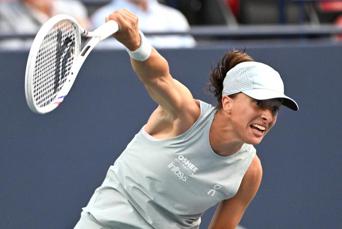 Swiatek in Svitolina v polfinalu Toronta