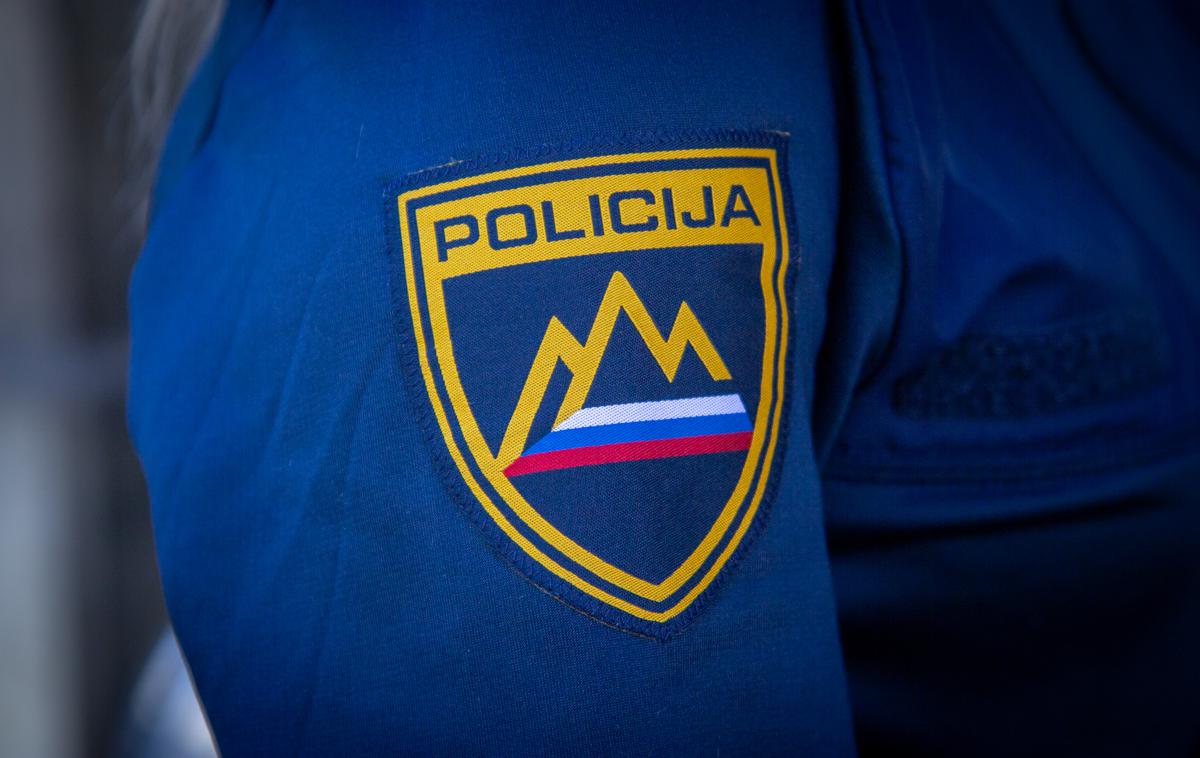 Slovenska policija | Policija je javnosti posredovala več neresničnih izjav. | Foto Mija Debevec Doničar