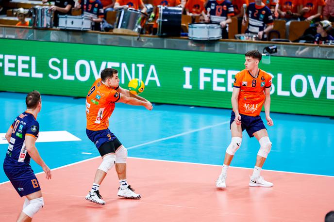ACH Volley - Ziraat | Zmagovalci in zmagovalke pokala bodo znani v soboto. | Foto Aleš Fevžer