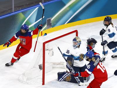 Danes bosta znani prvi dve polfinalistki