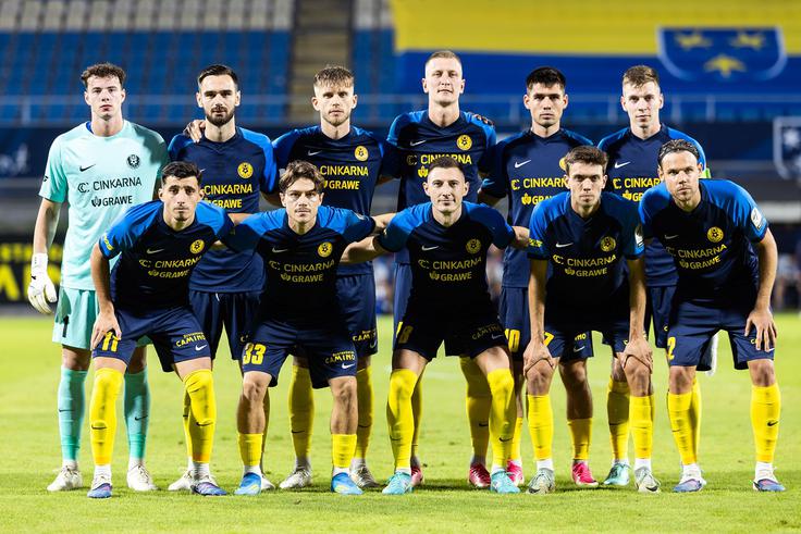 Celjani so se prvič v klubski zgodovini uvrstili v play-off kvalifikacij za ligo prvakov. Na teh tekmah se že predvaja slovita himna tekmovanja. | Foto: Jure Banfi