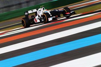 Zaradi bolezni nastop Pereza v Indiji vprašljiv